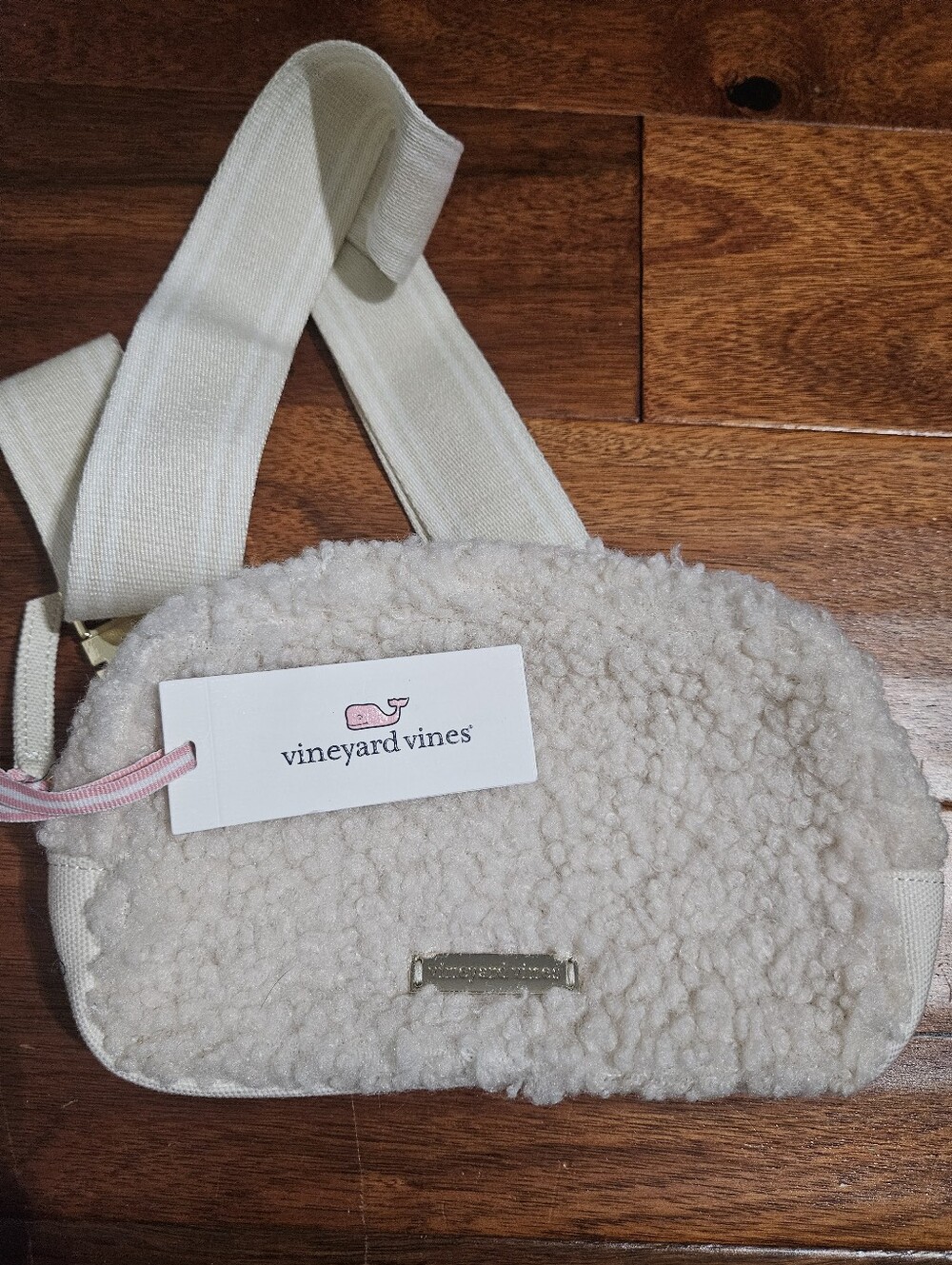 Vineyard Vines Marshmellow Sherpa Crossbody Pouch